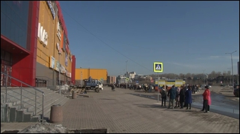 Взрыв в ТРЦ "Комсомолл" в Иркутске, пострадали 8 детей